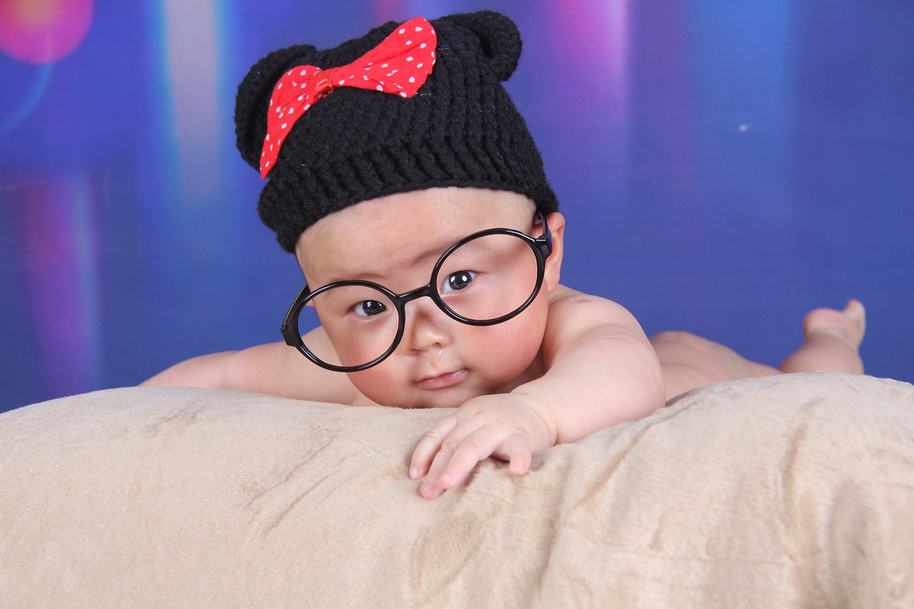 孕妈供卵生的宝宝经常恶心干呕（小孕妈供卵生的宝宝经常恶心干呕）
